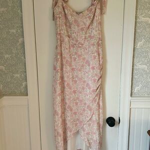 WAYF Pink Mini Roses Tie Shoulder Midi Dress